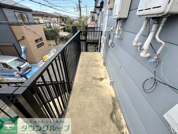 リヴレーヌ弐番館の物件内観写真